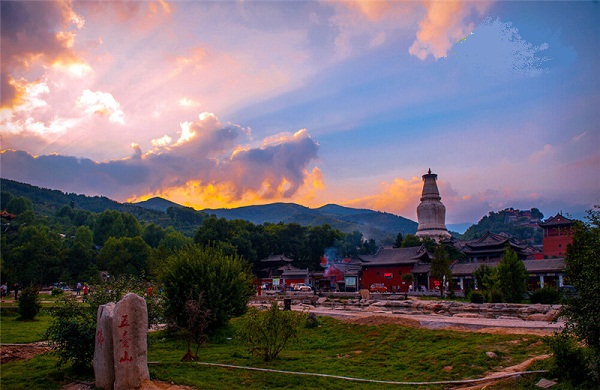 Tu sĩ vân du và những bí ẩn chưa từng tiết lộ về người ngoài hành tinh (P.2)