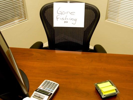 “Trốn việc” suốt 6 năm mà không ai hay biết!