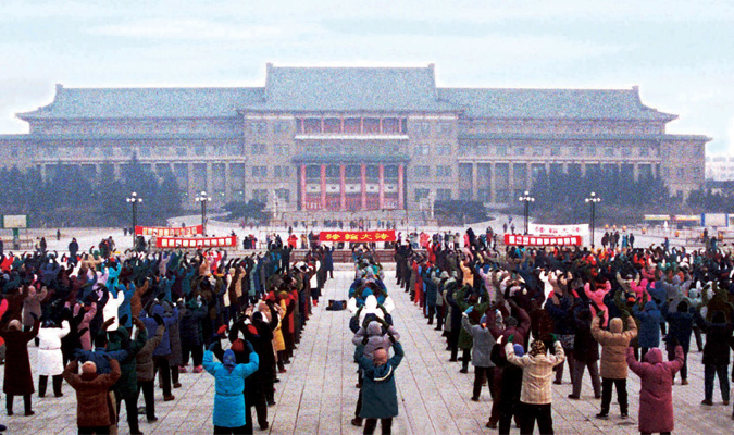 Kỷ niệm 14 năm sự kiện chèn sóng truyền hình chấn động tại Trường Xuân