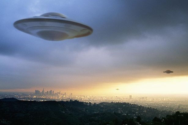 Tài liệu tuyệt mật về UFO chứng minh người ngoài hành tinh đã đến nước Anh