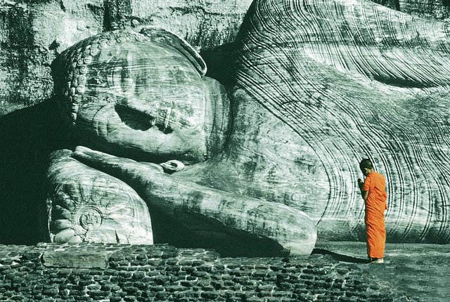 Vì đâu có người làm việc ác mà vẫn sống an nhàn thoải mái?