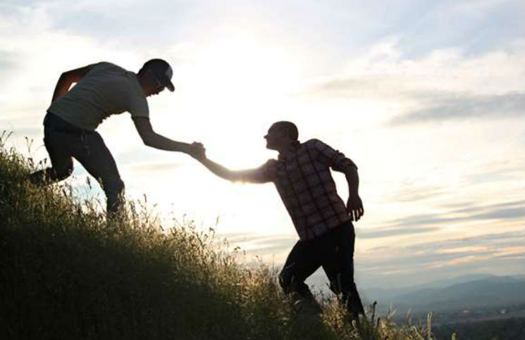 Câu chuyện hòn đá và sự lắng nghe