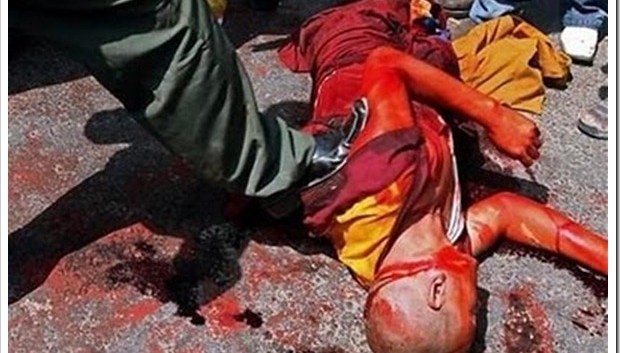 Câu chuyện phá hoại nền văn hóa tôn giáo Tây Tạng ở Trung Quốc