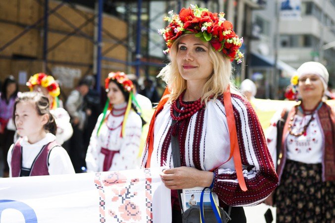 Vòng quanh thế giới mừng ngày Pháp Luân Đại Pháp 2016