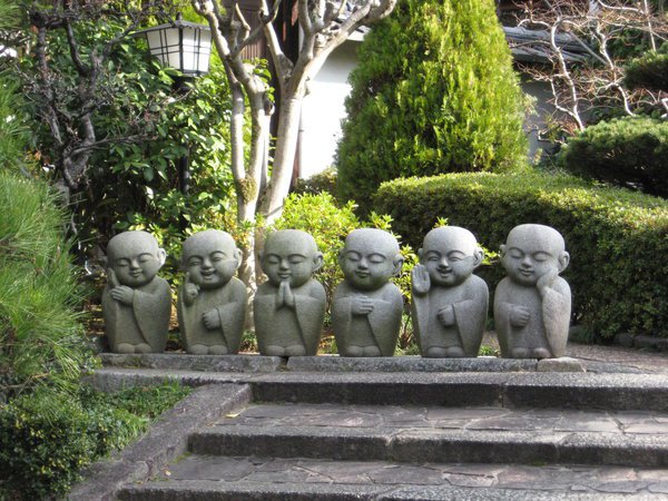 6 điều cần tránh để không đánh mất phúc báo trong đời