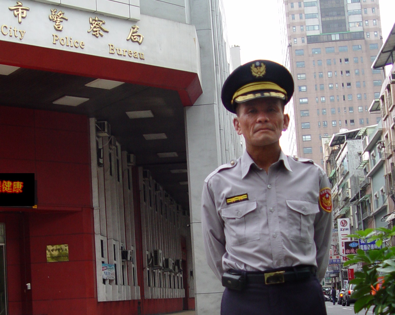 Đài Loan: lãnh đạo cục cảnh sát tu luyện Pháp Luân Công