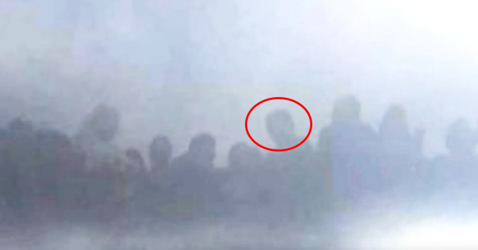 Bằng chứng cho thấy rất có thể Thần Phật đang dõi nhìn nhân loại