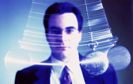 Ứng dụng ‘Thôi miên hồi quy’ cho thấy dấu vết Luân hồi