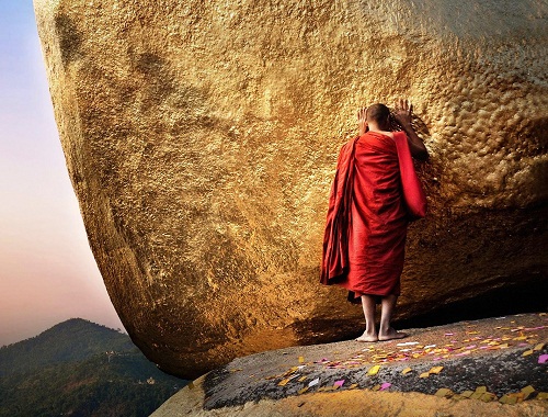 Câu chuyện Nhân quả: Quả báo của việc cắt đầu, Lột da ếch nhái