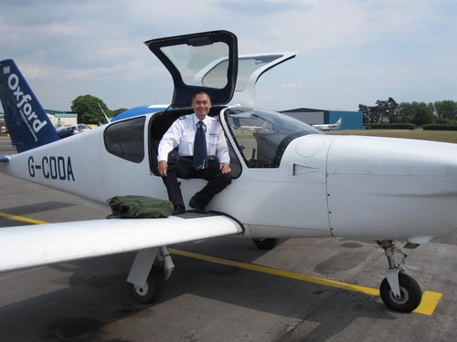 Câu chuyện tu luyện của một phi công người Việt Nam