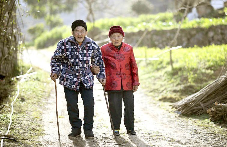 Vợ chồng có thể nhẫn nhịn nhau, cuộc sống mới bền lâu, hạnh phúc