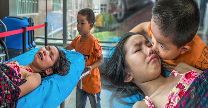 Bố mẹ bỏ rơi, em trai 7 tuổi một mình đưa chị vào viện: ‘Chị đừng khóc nữa… có em ở đây rồi…’