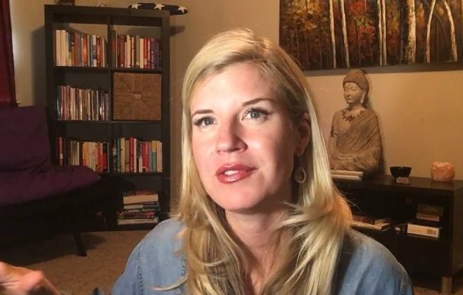 Thế giới sau khi chết: Cô gái “chết” trên bàn mổ, đến thiên đường và trở về với một cuộc sống mới