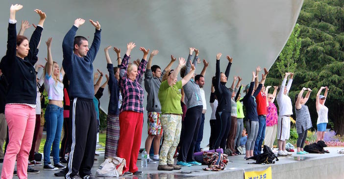 Báo Ai Len: Nhà làm phim khỏi bệnh tiểu đường nhờ tập Pháp Luân Công