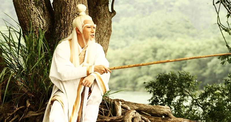 Tâm đố kỵ như rượu độc, hại người lại hại chính mình