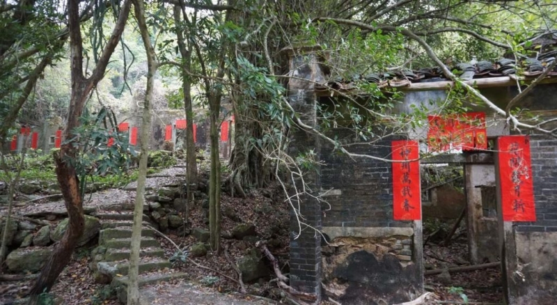 Ngôi làng biến mất không dấu vết trong một đêm đầy bí ẩn tại Hong Kong