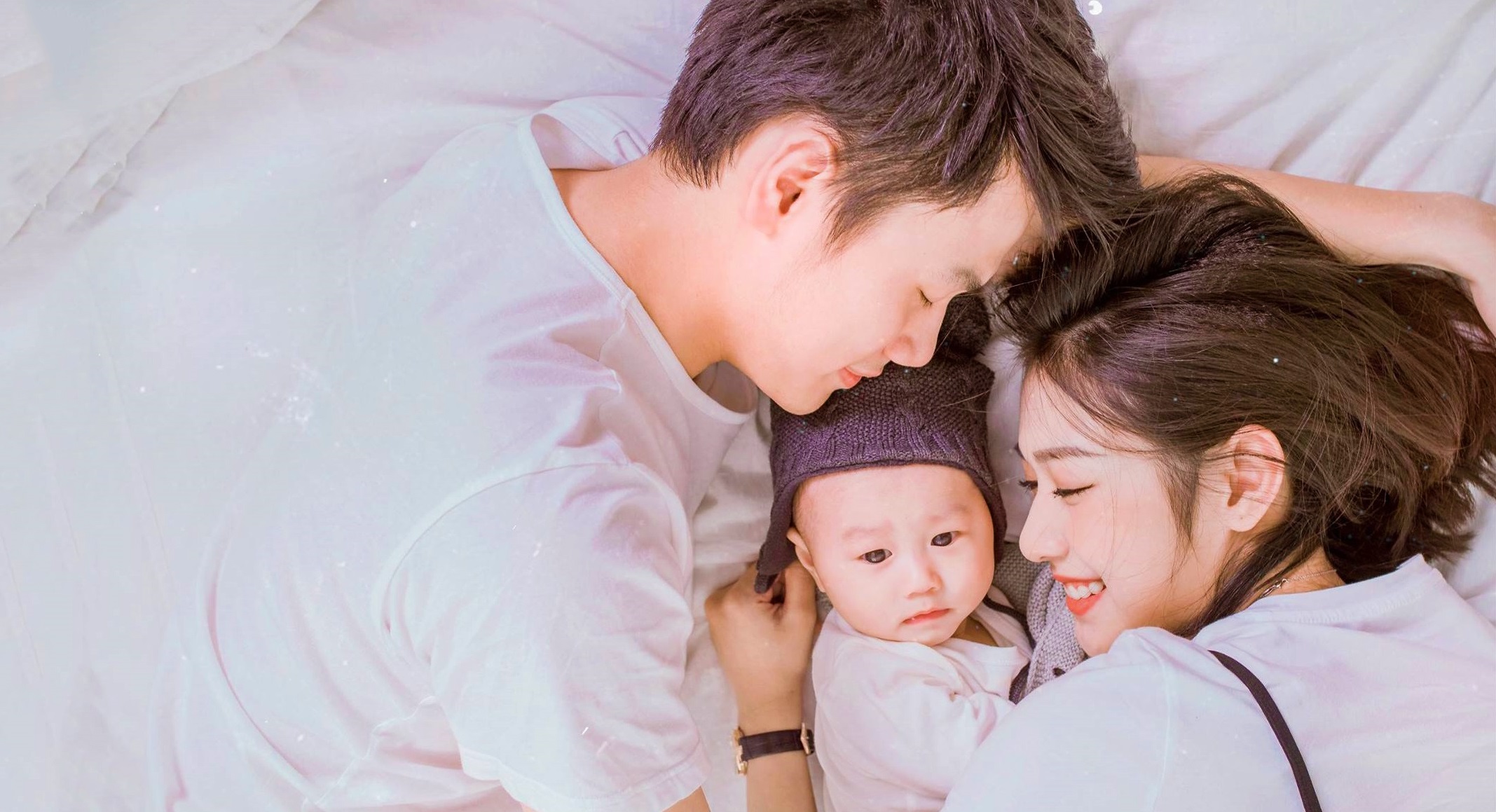 Phụ nữ có tu dưỡng, đàn ông có khí chất chính là phong thủy của gia đình