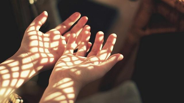 Hủy diệt đi sự lương thiện, con người đang phải đối mặt với nguy cơ trùng trùng