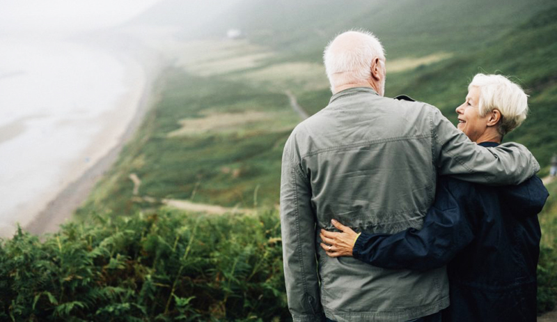 Hai người ngốc nghếch nhất trên đời này chính là cha mẹ