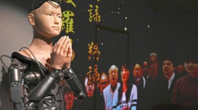 Robot giảng kinh: Bước ‘tiến hoá’ hay thụt lùi của Phật giáo?