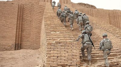 Lý do thực sự của cuộc chiến tranh Iraq 2003: Mỹ muốn tìm kiếm ‘cánh cổng thời gian’?