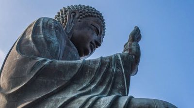 Vì sao Đức Phật lại rơi lệ khi nghe một câu nói của quỷ vương?