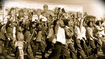 Cách học sinh TQ đối xử với giáo viên thời Cách mạng Văn hóa