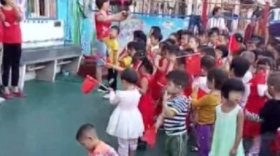 ĐCSTQ tẩy não trẻ nhỏ để bồi dưỡng thế hệ thanh niên yêu nước trung thành