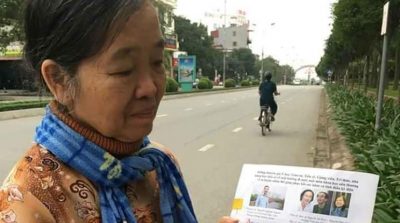 Vô tình nhặt một tờ rơi, đâu ngờ đến lúc cuộc đời đổi thay