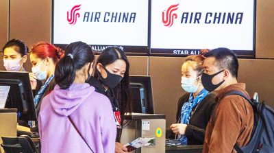 ĐCSTQ vận động Hoa kiều trở về nước tránh dịch nhưng con cháu quan chức lại không thấy ai về