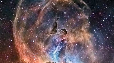 Các nhà thiên văn tình cờ chụp được tinh vân hình Nữ thần tự do và rồng Trung Hoa?