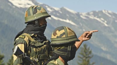 Trung-Ấn đụng độ trong 7h liền, nhiều người đã rơi xuống vách núi